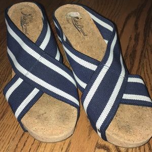 Lucky Brand crossover wedge sandal